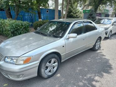 алвард машина: Toyota Camry: 1999 г., 2.5 л, Автомат, Газ, Седан