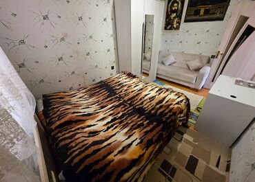 Həyət evləri və villaların satışı: Bakıxanov qəs. 3 otaqlı, 150 kv. m, Kredit yoxdur, Orta təmir — 9