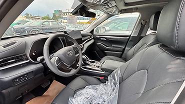 highlander 2017: Toyota Highlander: 2026 г., 2 л, Автомат, Бензин, Кроссовер — 10