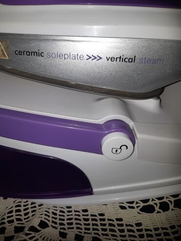 Parne stanice: Parna stanica za peglanje Ohmex - Pegla sa baznom stanicom u — 9