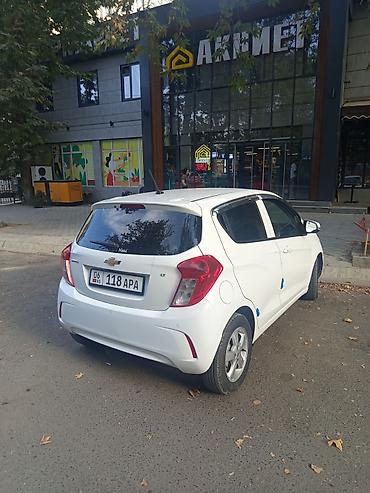 crv 2001: Chevrolet Spark: 2019 г., 1 л, Автомат, Бензин, Хэтчбэк — 4