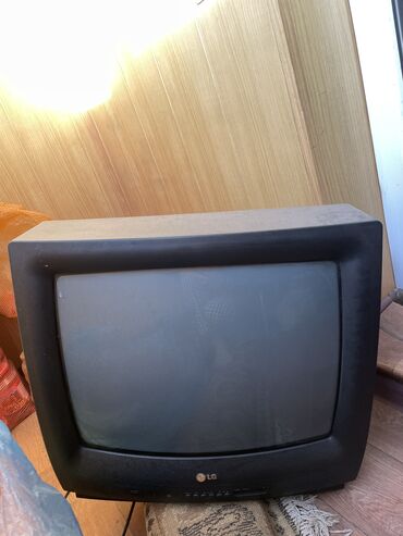 ремонт телевизоров lg: Отдам телевизор LG черного цвета. Только самовывоз