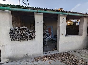 Продажа коттеджей и домов: Агентствам не беспокоить. Продается дом, район первая Киргизия — 18