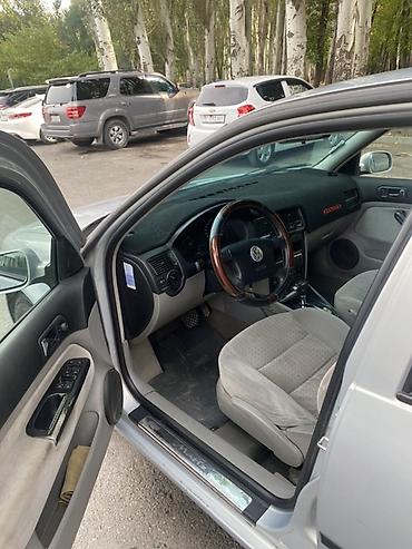 Унаа сатуу: Volkswagen Golf: 1999 г., 2 л, Кол менен иштөөчү, Бензин, Хетчбек — 6