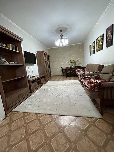 горгаи: 3 комнаты, 79 м², Городское ГАИ 105 серия, 1 этаж, Косметический ремонт — 2