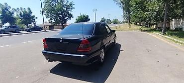 urban diskleri: Mercedes-Benz C-Class: 2.8 l | 1996 il Sedan — 7