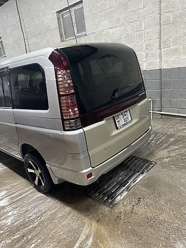 Honda: Honda Stepwgn: 2005 г., 2 л, Автомат, Бензин, Минивэн — 5