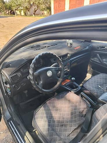 кыргызстан автомобили: Volkswagen Passat: 2001 г., 2.6 л, Механика, Бензин, Седан — 7