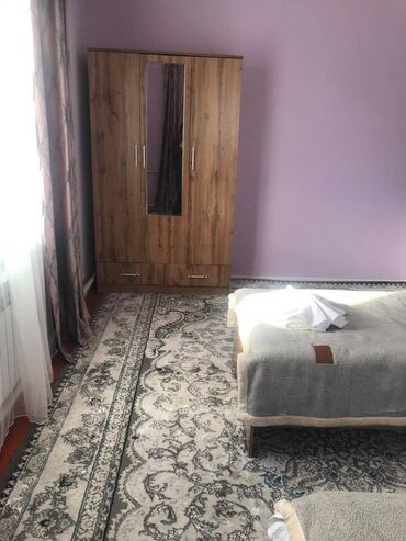 Посуточная аренда комнат: 40 м², С мебелью — 7