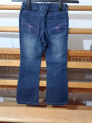 Farmerke: Farmerke za devojčicu od 6-7god, podesiv pojas, nogavice blago — 5