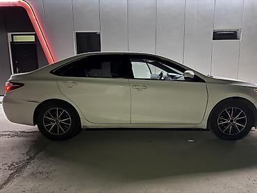 Toyota: Toyota Camry: 2017 г., 2.5 л, Вариатор, Гибрид, Седан — 9