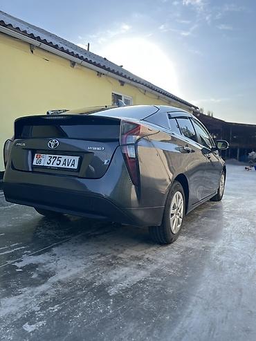 Toyota: Toyota Prius: 2016 г., Вариатор, Гибрид, Хэтчбэк — 3