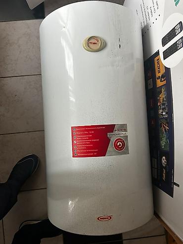 Aristonlar: *100azn* Ariston satılır Tecılı evvden çıxmalıdır Ünvan Şamaxinka Kod — 1