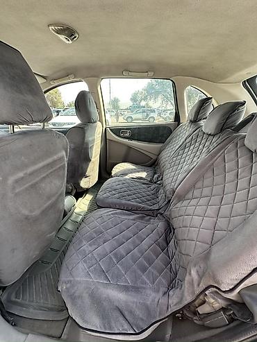 old man: Nissan Almera Tino: 2000 г., 1.8 л, Механика, Бензин, Хэтчбэк — 6