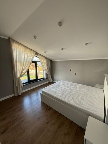 Продажа домов: Коттедж, 136 м², 4 комнаты, Собственник — 5