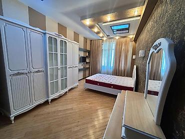 yeni ramanida ev: 28 may, mərkəzi ərazidə yerləşən binada 3 otaqlı mənzil satılır. ✔ — 8