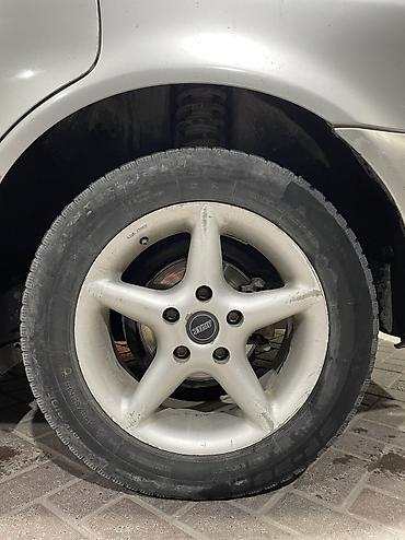 Audi: Audi A4: 1995 г., 2.6 л, Механика, Бензин, Седан — 10