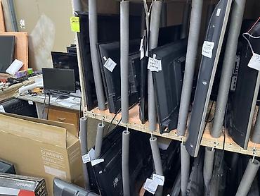 Ремонт телевизоров: Ремонт и восстановление LED/LCD телевизоров - Профессиональная — 1