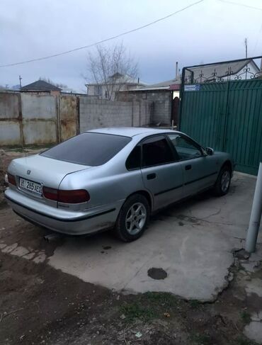 автомобиль фит: Honda Accord: 1995 г., 2.3 л, Механика, Бензин, Седан