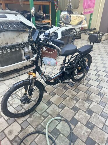 скоростной велик: Elektrik velosipedi 26", sürətlərin sayı: 1, 350-500 Vt
