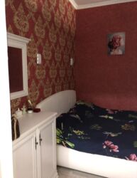 Продажа квартир: 3 комнаты, 44 м², Сталинка, 2 этаж, Дизайнерский ремонт — 4