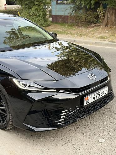 byd 06 ev: Toyota Camry: 2024 г., 2 л, Вариатор, Гибрид, Седан — 4