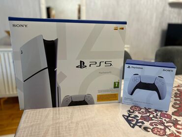 playstation avadanliq: Yeni PlayStation 5 Slim, 1 TB yaddaş. Avropa modeli. Əlavə olaraq bir
