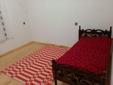 Uzunmüddətli kirayə mənzillər: MastagaKirayə heyət evi verilir karvan restoranindan 900m. Iceride — 7