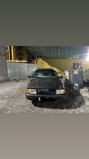 в аварийном нерабочее ненаходу: Volkswagen Passat: 1989 г., 1.8 л, Механика, Бензин, Универсал