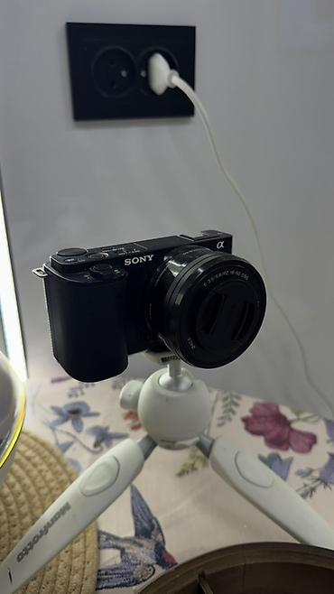фотоаппарат 600d: Камера для блогеров Sony ZV‑E10 с объективом 16–50mm f/3.5–5.6 OSS и — 1