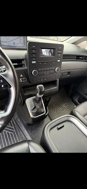 Hyundai: Hyundai Staria: 2022 г., 3.5 л, Автомат, Газ, Минивэн — 4