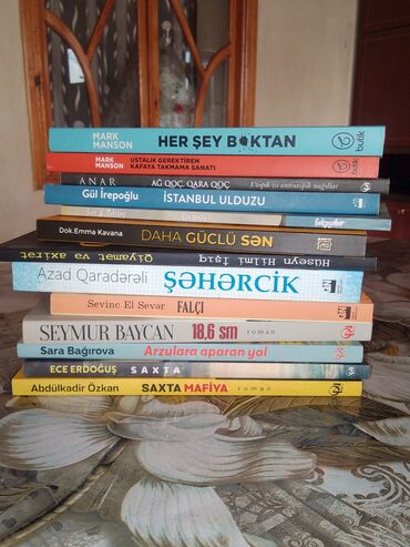 Testlər: Mark Manson kitabları ikisi birlik də 10 MANAT Anar 3 MANAT İstanbul