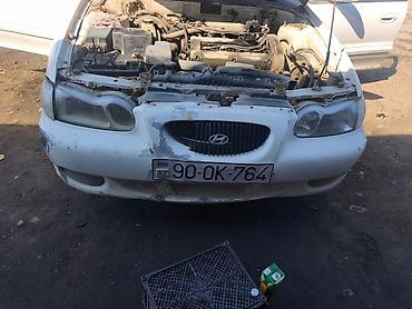 santa fe 2008: Hyundai Elantra (özəl nömrə nişanı görünür) üçün komplekt hissələr - — 9