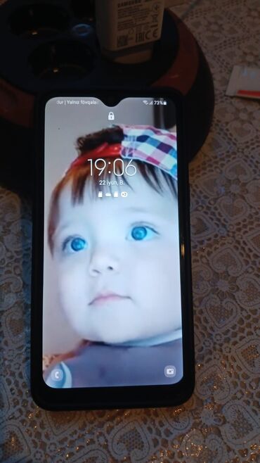 ekran samsung j5 2016: Samsung Galaxy A10, 32 GB, rəng - Qara, Barmaq izi