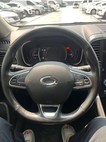 reno megan: Renault Samsung QM6 — среднеразмерный кроссовер с современным дизайном — 9