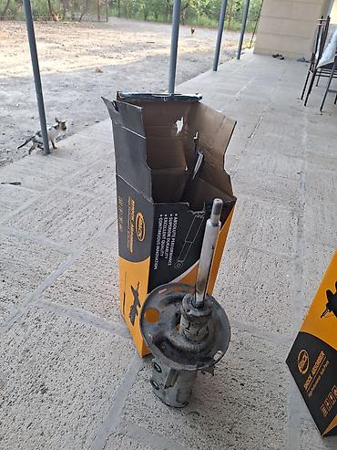 radius teker merkezi: Sol ön, Universal auto, İşlənmiş — 1