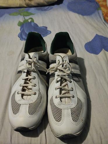 Patike: Komplet obuće – 3 para 1) Bele sportske patike - Mrežasti paneli za — 1