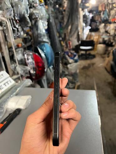 бмс плата: IPhone 16 Pro Max, Б/у, 1 ТБ, Black Titanium, Наушники, Зарядное устройство, Защитное стекло, 93 % — 5
