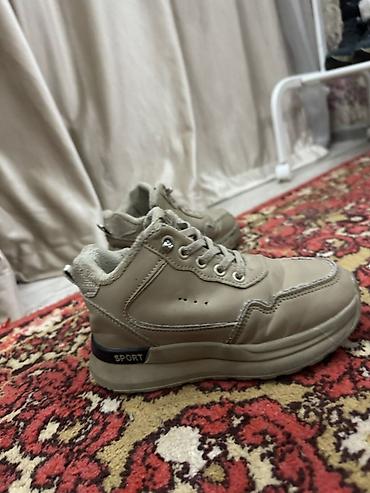 Детская обувь: Детская обувь — набор из 4 пар: 1) Кроссовки бежевые «SPORT» - Цвет — 1