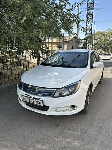 byd e5 фара: BYD E5: 2019 г., Электромобиль, Седан — 1