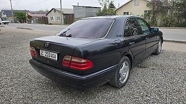 Унаа: Mercedes-Benz E-Class: 1996 г., 2.3 л, Кол менен иштөөчү, Бензин, Седан — 4