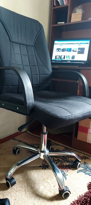 кресло для офис: Классическое кресло, Б/у