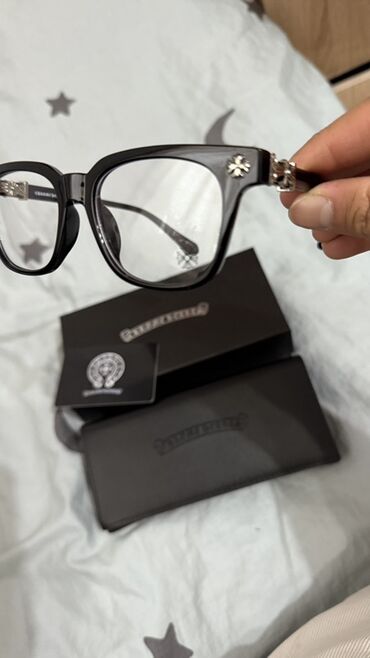 купить очки для зрения с накладками: Очки в оправе Chrome Hearts. - Форма: прямоугольная/wayfarer. -