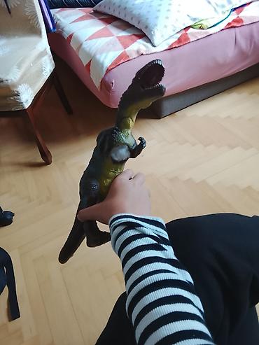 Plišane igračke: Plišani jastuk i igračka – set - Veliki okrugli plišani jastuk sa — 41