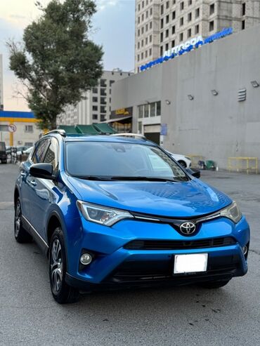 tayota runx: Toyota RAV4: 2017 г., 2.6 л, Автомат, Бензин, Внедорожник