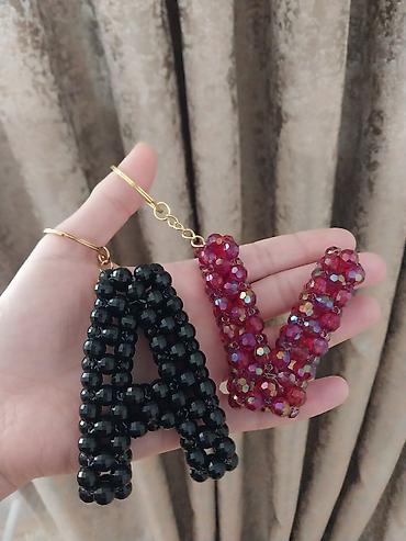 a herifi: Məhsul: Fərdi hərf brelokları - Material: Parlaq kəsimli kristal/şüşə — 2