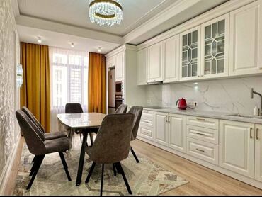 Продажа квартир: 2 комнаты, 76 м², Элитка, 4 этаж, Дизайнерский ремонт
