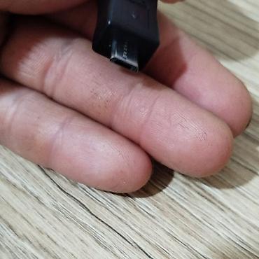 Flash kartlar: Flash kart < 2 GB, USB Micro, Yeni — 30