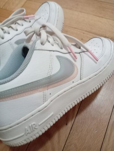 bele sandale na pertlanje: Nike, 36.5, color - White