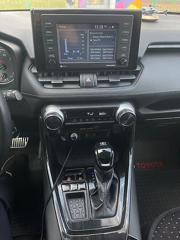 Toyota: Toyota RAV4: 2020 г., 2.5 л, Автомат, Бензин, Кроссовер — 11